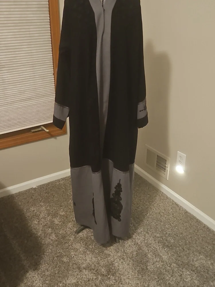 Eid, Ramadan Black And Gray Abaya - Picture 1 of 8